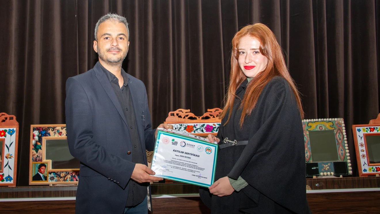 ‘Anadoludakiler’ Projesi’nde eğitim alan öğrenciler sertifikalarına kavuştu